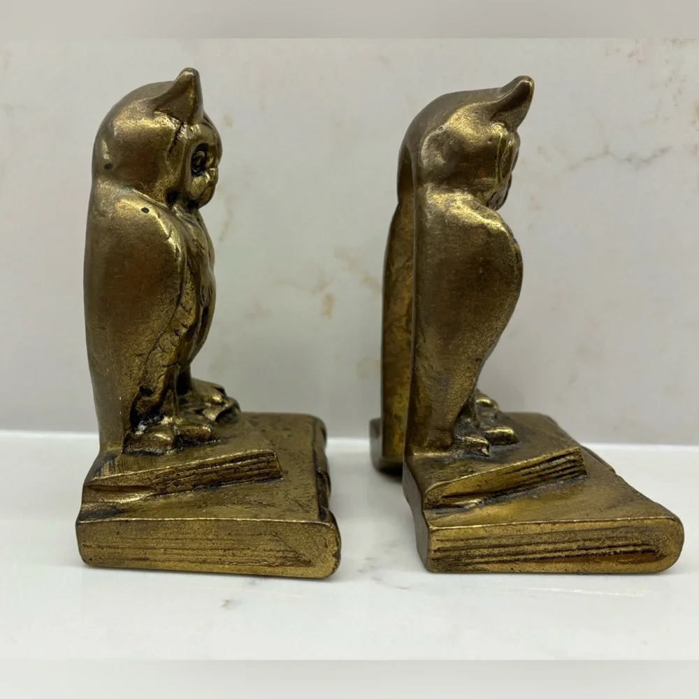 Vintage Pair of Heavy Brass Owls on Books Bookends Riverside Brass Canada - Picture 4 of 5